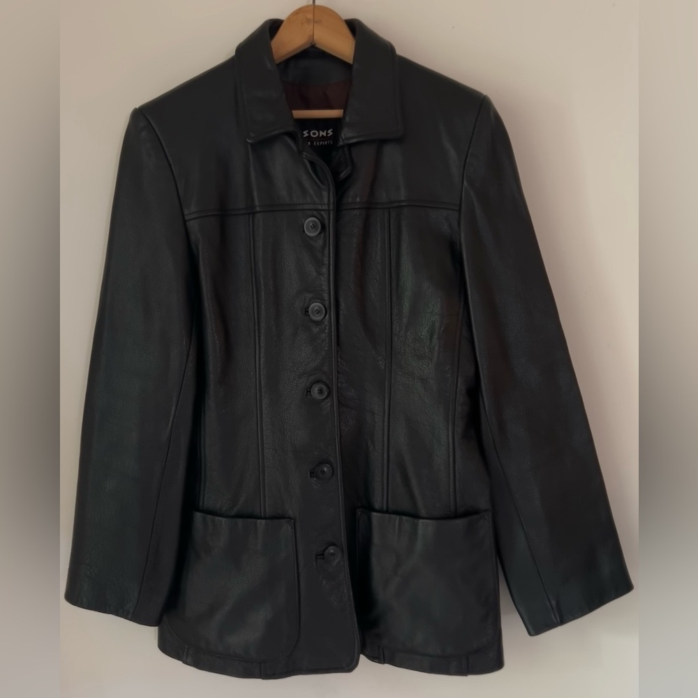 Wilson Leather Jacket women’s Sz Medium Black Button Up Pockets Biker Moto